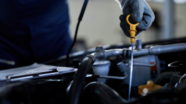 How Mobile Oil Change Services Save Time for Busy Drivers